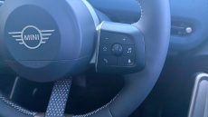 MINI Aceman 160kW SE Classic 54kWh 5dr Auto Electric Hatchback